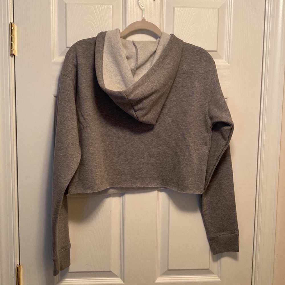 Brand New Wild Fable Heather Grey Crop Hoodie…size XS - Picture 2 of 5
